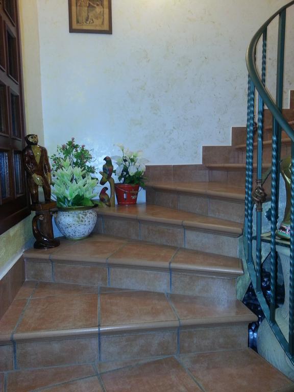 B&B Garzia Маринела Екстериор снимка