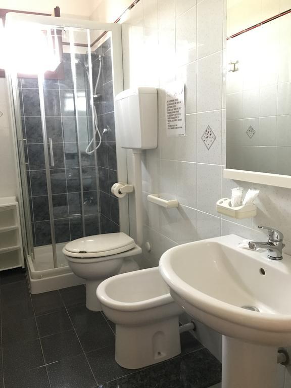 B&B Garzia Маринела Екстериор снимка